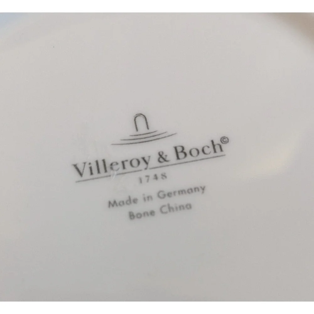 Set of 2 Villeroy & Boch White Wide Rim Soup Pasta Bowls‎ Anmut 9.5''